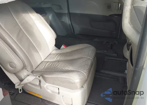 2011 Toyota Sienna Limited from USA, damaged, VIN 5TDDK3DC0BS016054